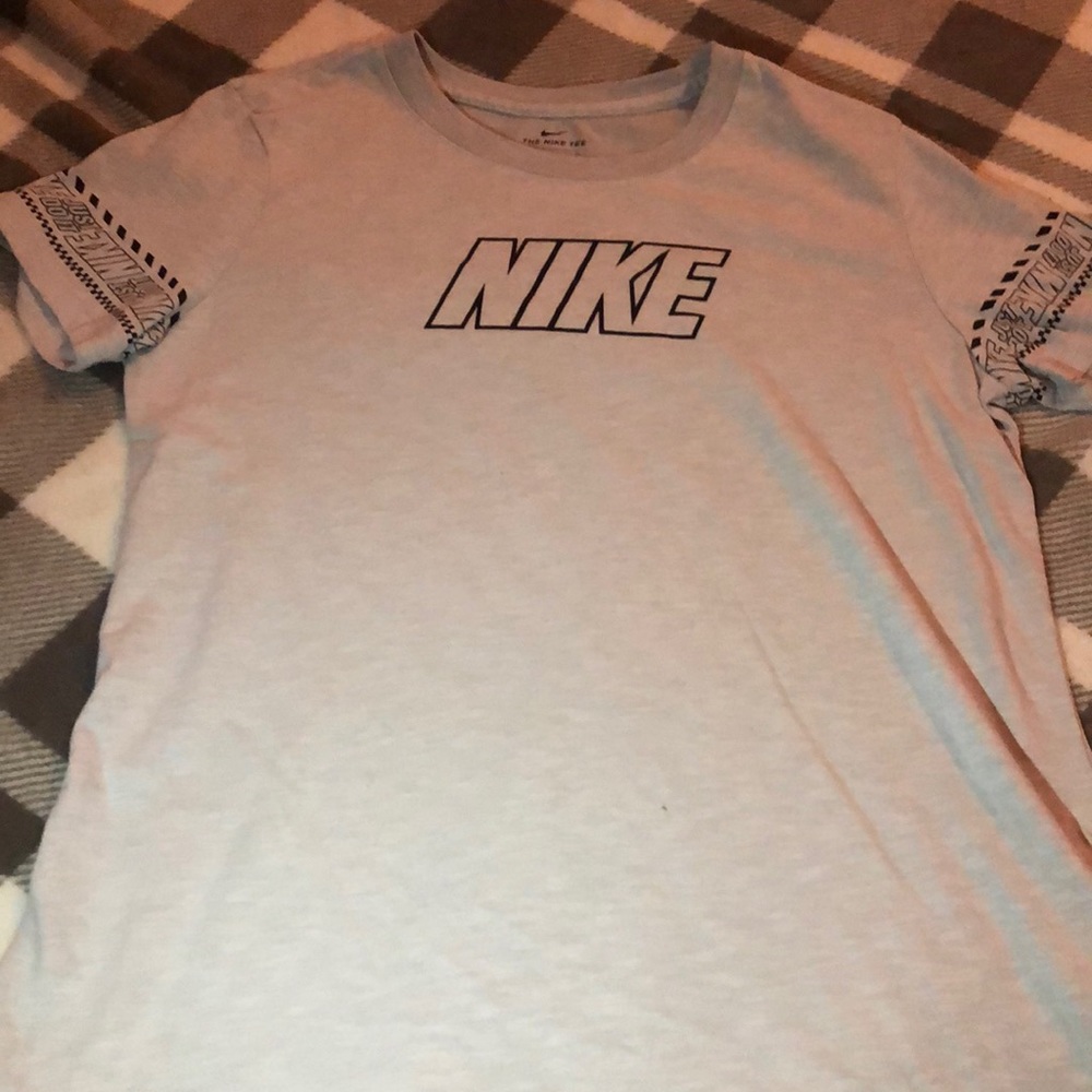 The Nike Tee